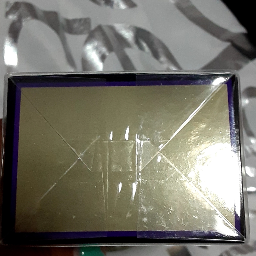 Perfume - Picture 2 of 2